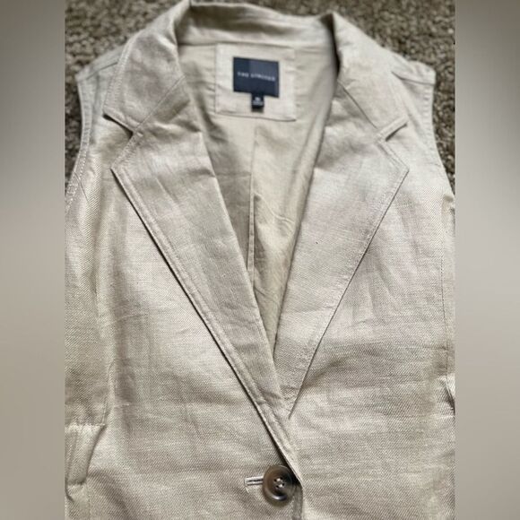 The Limited Khakhi Vest XS V Neck Elastic Waist ButtonPockets Sleeveless NWOT - Picture 10 of 11